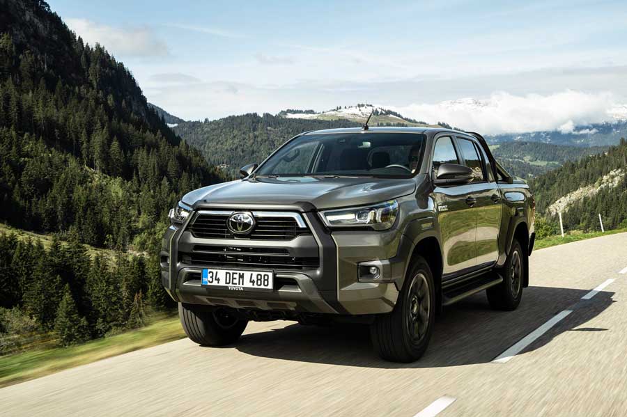 Toyota Hilux, 2 yıldır üst üste segmentinin lideri Toyota Hilux