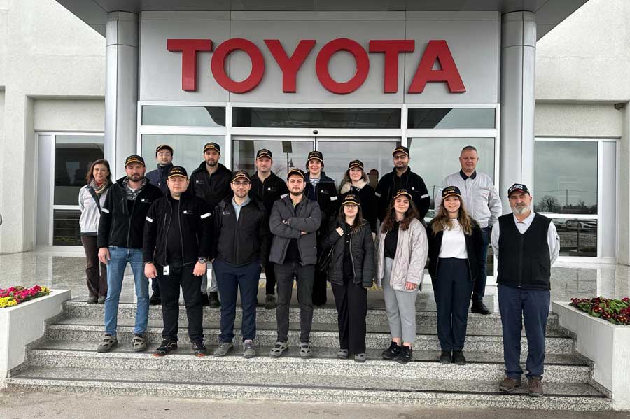 Toyota Otomotiv Sanayi Türkiye, “Önce Bağış Sonra Fabrika Turu” projesine kaldığı yerden devam ediyor Toyota Otomotiv Sanayi Türkiye