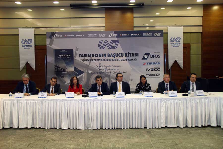 UND, kaynak kitap olarak hazırlanan “Taşımacının Başucu Kitabı”nı tanıttı Taşımacının Başucu Kitabı