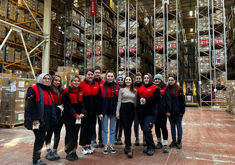 Horoz Lojistik’ten kadınlara özel bir 8 Mart hediyesi Horoz Lojistik,