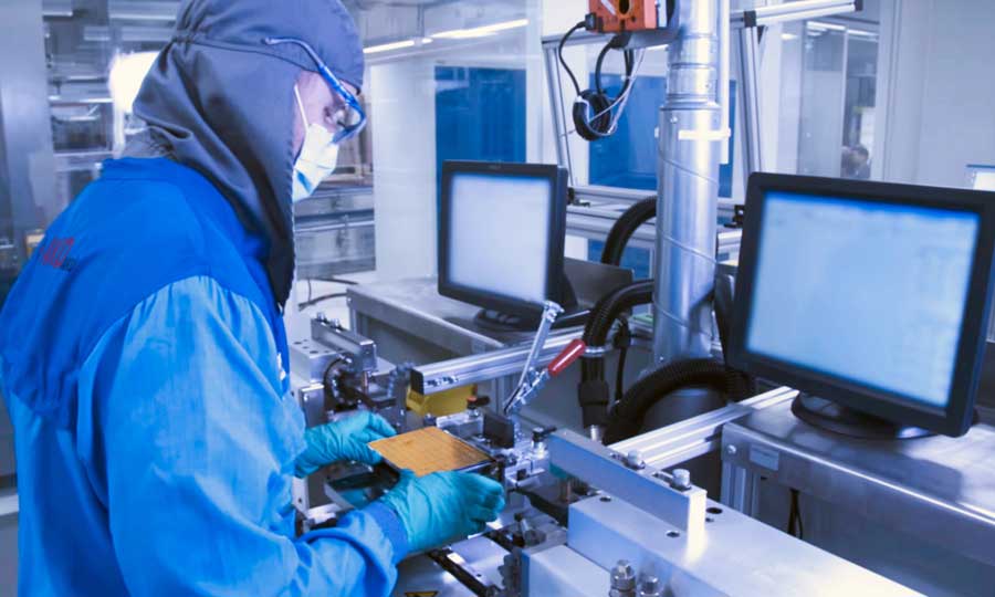 Turbo Akü laboratuvarı uluslararası akreditasyon ile tescillendi AKO Grup