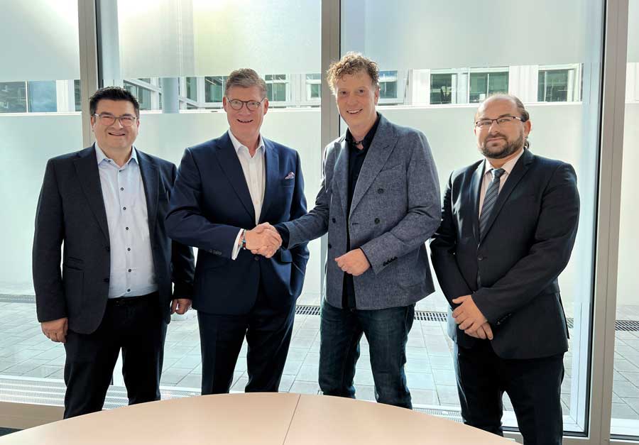 Daimler Buses ve akü sistemleri uzmanı BMZ Poland, Avrupa’da sıfır yayımlı otobüs taşımacılığını ileriye taşıyor Daimler Buses