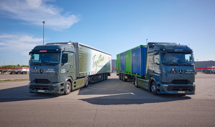 Contargo ve Remondis, eActros 600 müşteri testinde ilk elektrikli kamyonları kullanmaya başladı Mercedes-Benz eActros 600
