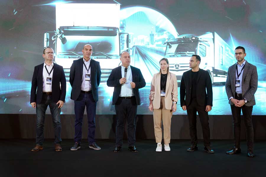 Mercedes-Benz Atego, kamyon bayileri ve üstyapıcılarla İstanbul’da buluştu Mercedes-Benz Türk