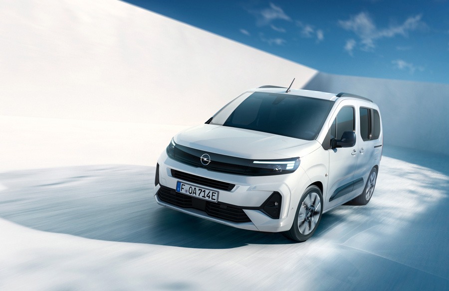 Opel, gelişmiş sürüş destek sistemleriyle Avrupa standartlarına hazır Opel Combo