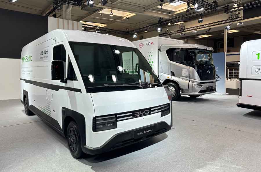 BYD, IAA Transportation 2024’te Avrupa pazarı için yeni elektrikli ticari araçlarını tanıttı BYD E-VALI