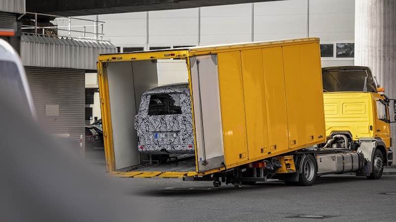 Mercedes-Benz’in ilk VAN.EA prototipleri kullanıma hazır Mercedes-Benz VAN.EA