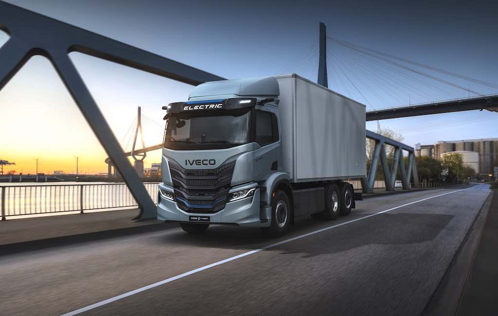 IVECO_S-eWay_Rigid_exteriors IVECO S-eWay Kamyon