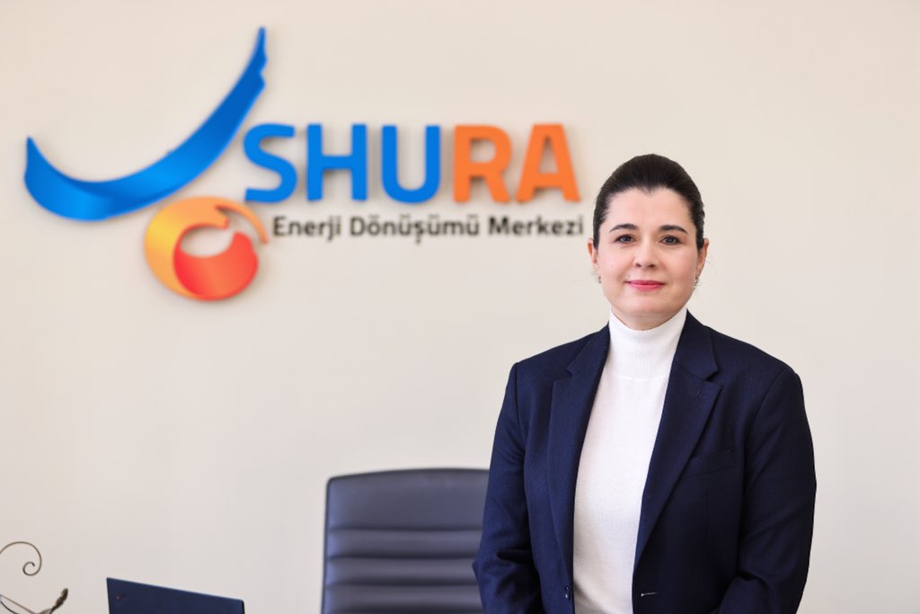 “Yenilenebilir hidrojen, öncelikle karbonsuzlaşması zor sanayi ve ulaştırma sektörlerinde yaygınlaşacak” SHURA Enerji Dönüşümü Merkezi Direktörü Alkım Bağ Güllü