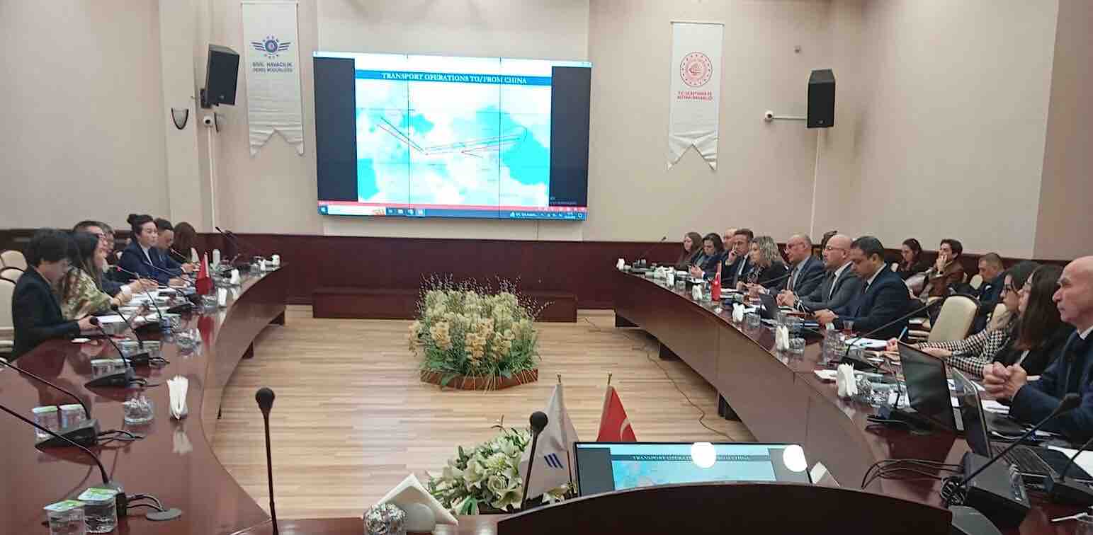 turkiye-cin-ulastirma-bakanliklari-arasinda-karayolu-anlasmasinin-onaylanmasi-sonrasi-ilk-kukk-toplantisi-gerceklestirildi UND