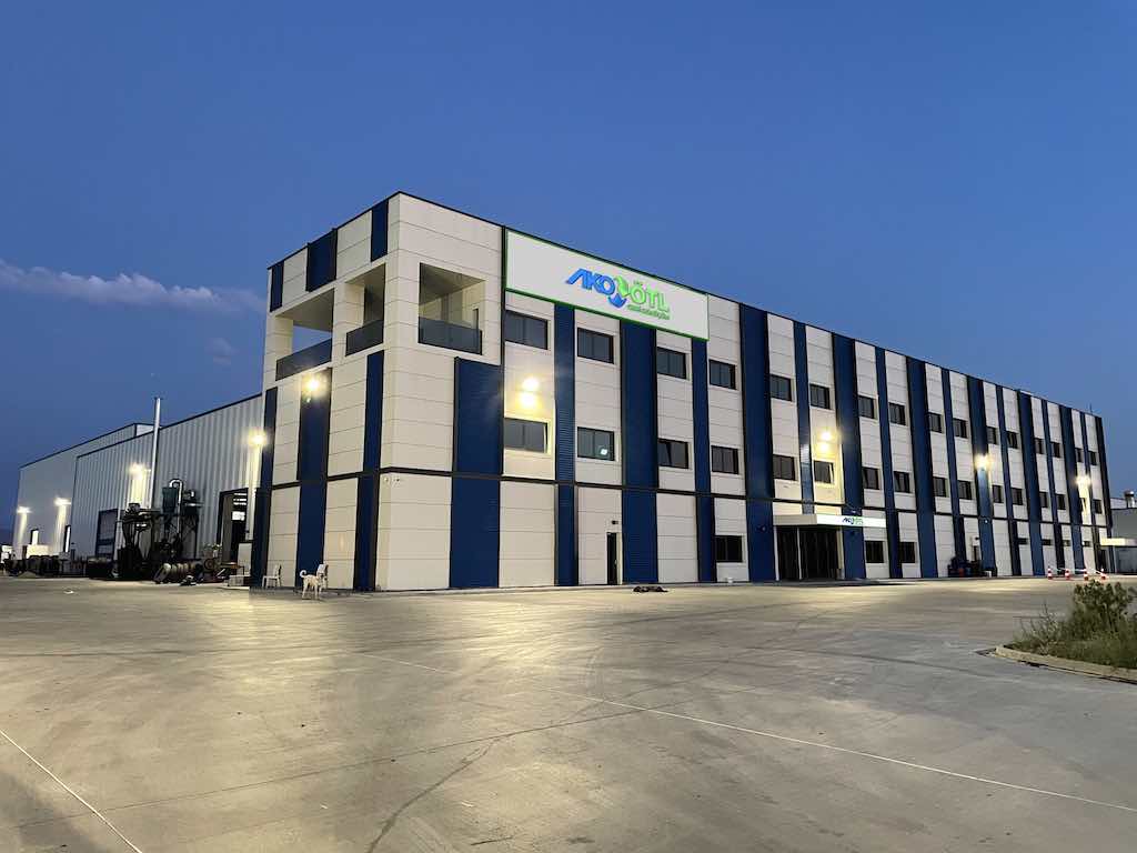 Geri dönüştürülmüş lastikler yeşil ekonomiyi büyütüyor AKO Grup