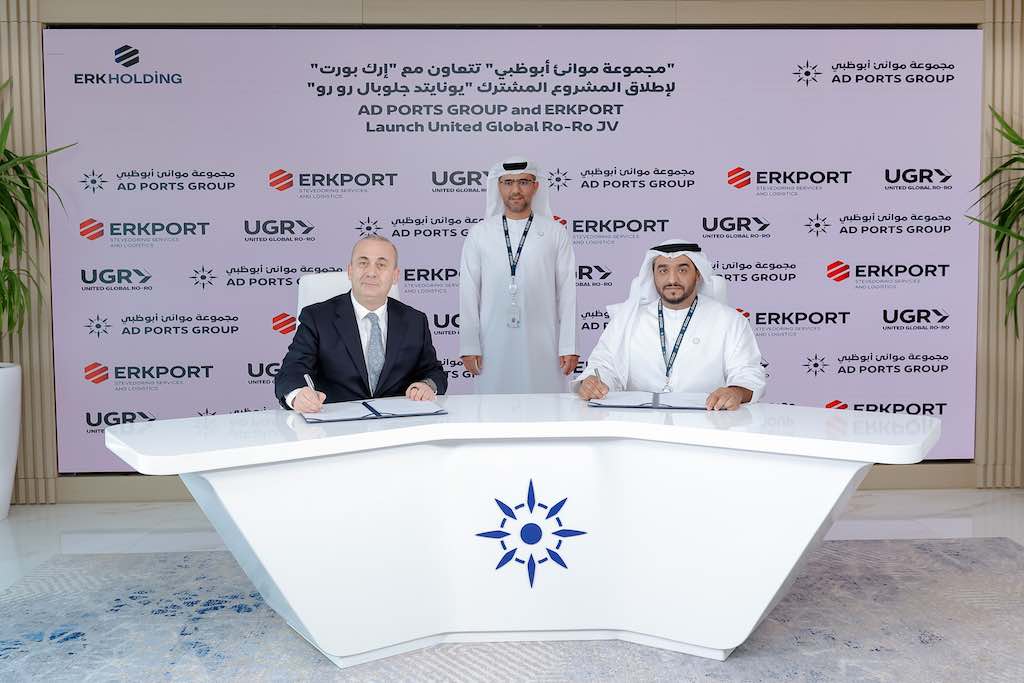 Erkport ve Noatum Maritime, global Ro-Ro ve bitmiş araç taşımacılığı için ortaklık kurdu Erkport