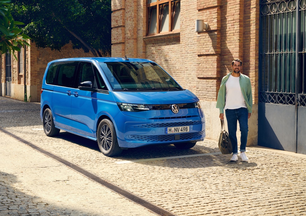 Volkswagen Ticari Araç’ın eHybrid modeli Multivan yenilenen özellikleriyle satışa sunuldu Multivan eHybrid