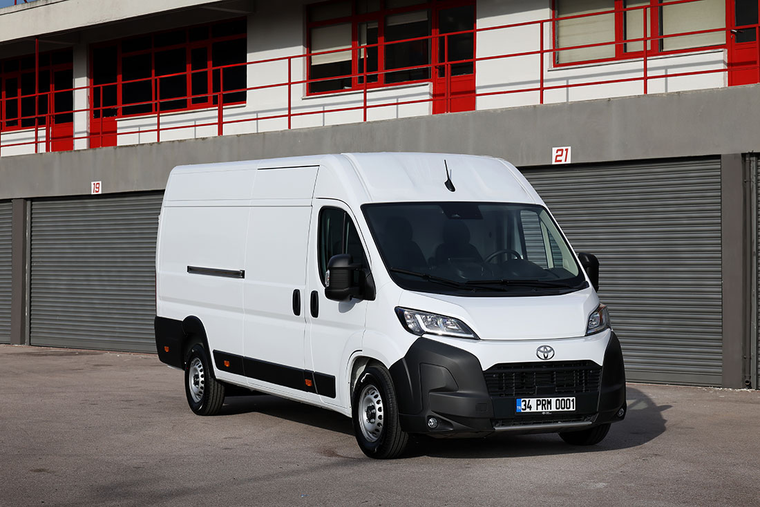 Toyota Proace Max 