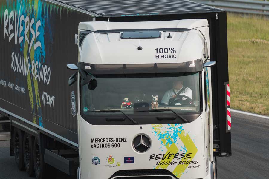 Mercedes-Benz Trucks