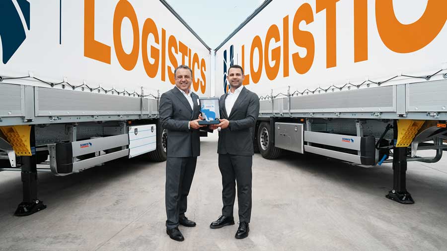 U Holding’ten 101 adet Schmitz Cargobull tenteli treyler yatırımı Schmitz Cargobull Mega Varios