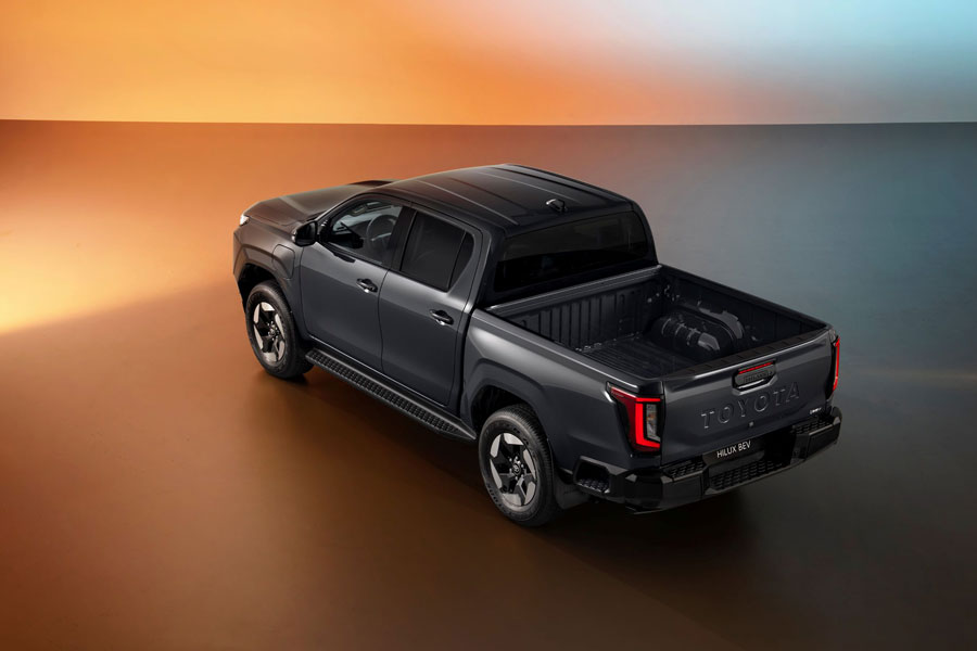 TOYOTA Hilux BEV