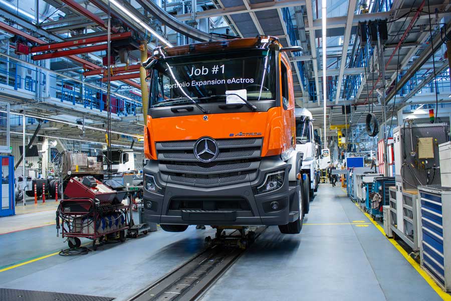 eActros 400