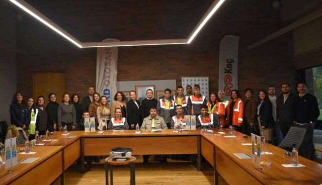 Ford-Otosan-ve-Tohum-Otizm-Vakfi Ford Otosan ve Tohum Otizm Vakfı
