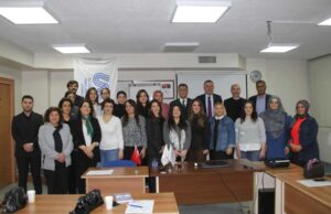 Kadın TIR sürücüleri yola çıkıyor UND Kadın TIR Sürücü Akademisi