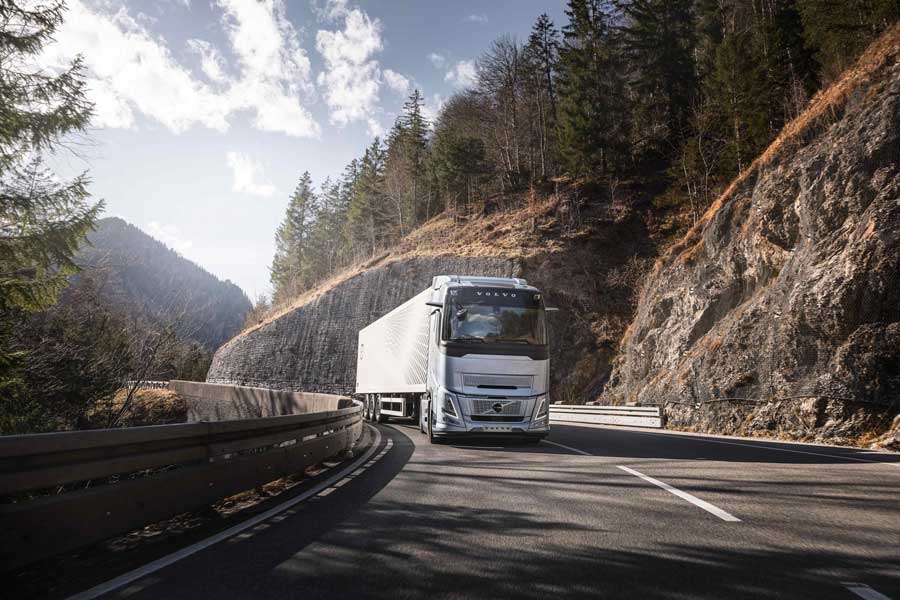 Volvo Trucks Stop/Start
