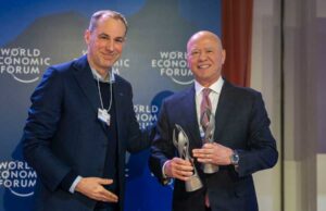 Koç Topluluğu’nun Sanayi 4.0 başarılarıyla küresel ölçekte örnek gösterilen üretim tesisi sayısı 6’ya yükseldi Koç Holding CEO’su Levent Çakıroğlu