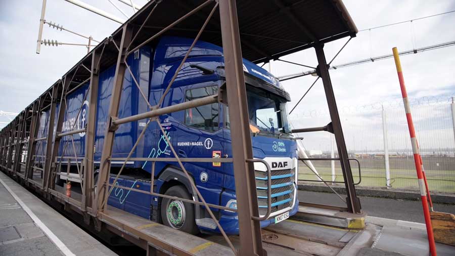 LeShuttle Freight