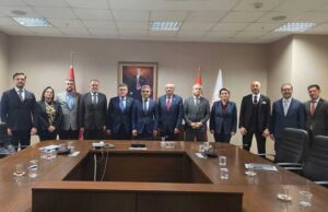 UND Başkanı Şerafettin Aras ve Yönetim Kurulu, Gümrükler Genel Müdürü Mustafa Gümüş ve ekibi ile gümrük gündemlerinde kapsamlı bir toplantı gerçekleştirdi UND