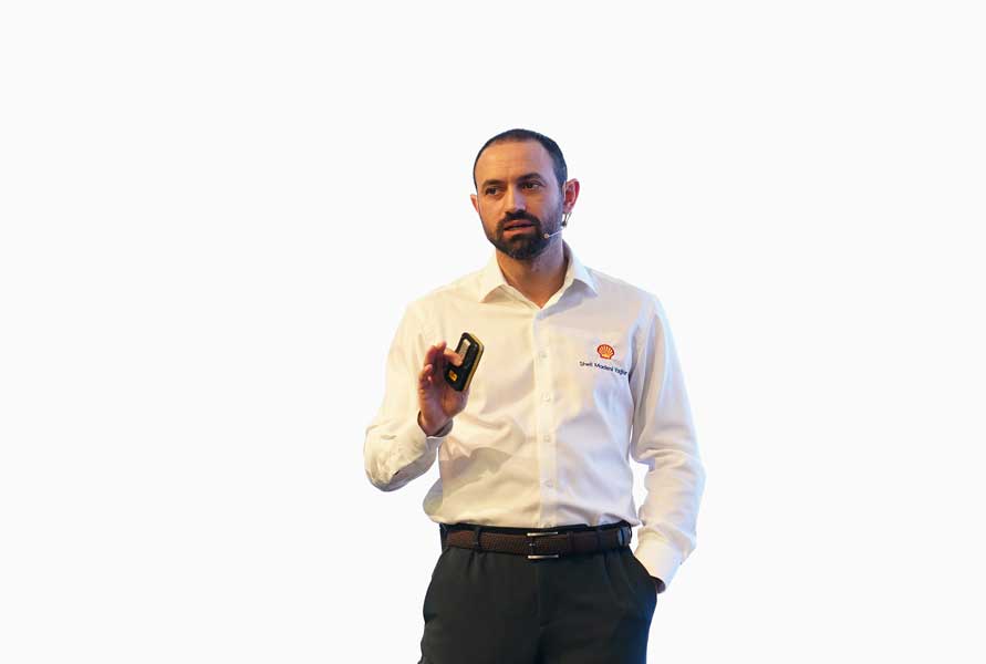 Shell & Turcas Madeni Yağlar İndirekt Satışlar Müdürü Emre Şuyalçınkaya