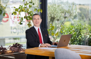 Eyüp Lojistik’ten Ortadoğu hattında stratejik çözümler Eyüp Lojistik Yönetim Kurulu Başkanı Eyüp Bartık