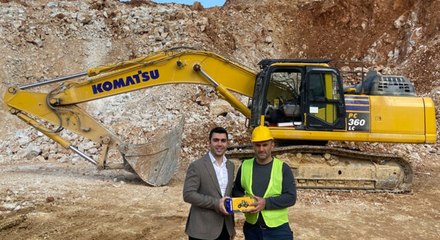 Komatsu