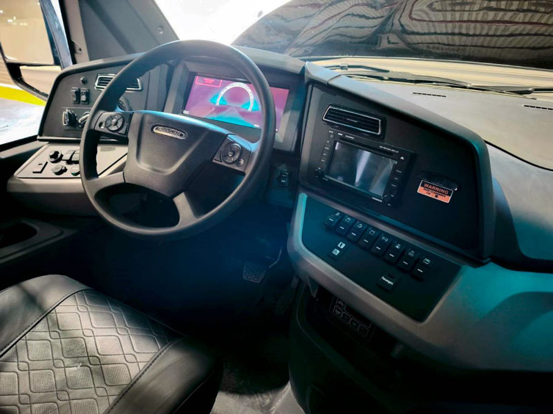 Marcopolo Grand Executive