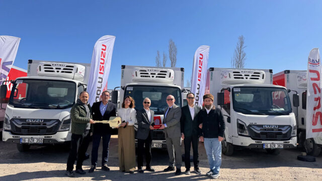 Anadolu_Isuzu_Eker_Sut_Urunleri_Yeni_Isuzu_NLR_ Yeni Isuzu NLR
