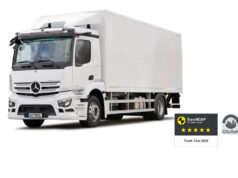 Euro NCAP, Mercedes-Benz Trucks’ı yüksek güvenlik seviyesi için beş yıldızla ödüllendirdi Mercedes-Benz Trucks