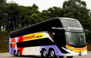 Marcopolo dünyanın ilk dört akslı sağdan direksiyonlu çift katlı otobüsünü pazara sundu Paradiso G8 1800 Double Decker