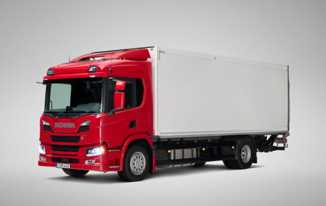 Scania P4x2 dağıtım kamyonu