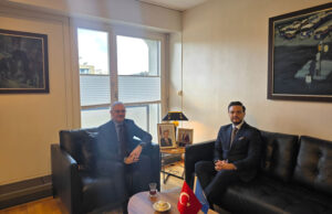 UND’den Birleşmiş Milletler Daimi Temsilciliği nezdinde görüşme: Sürücü vizeleri ve 90/180 gün kuralı masaya yatırıldı UND