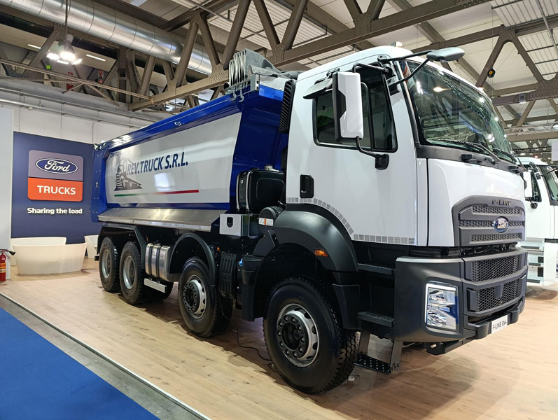 Ford Trucks F-LINE 4145 D