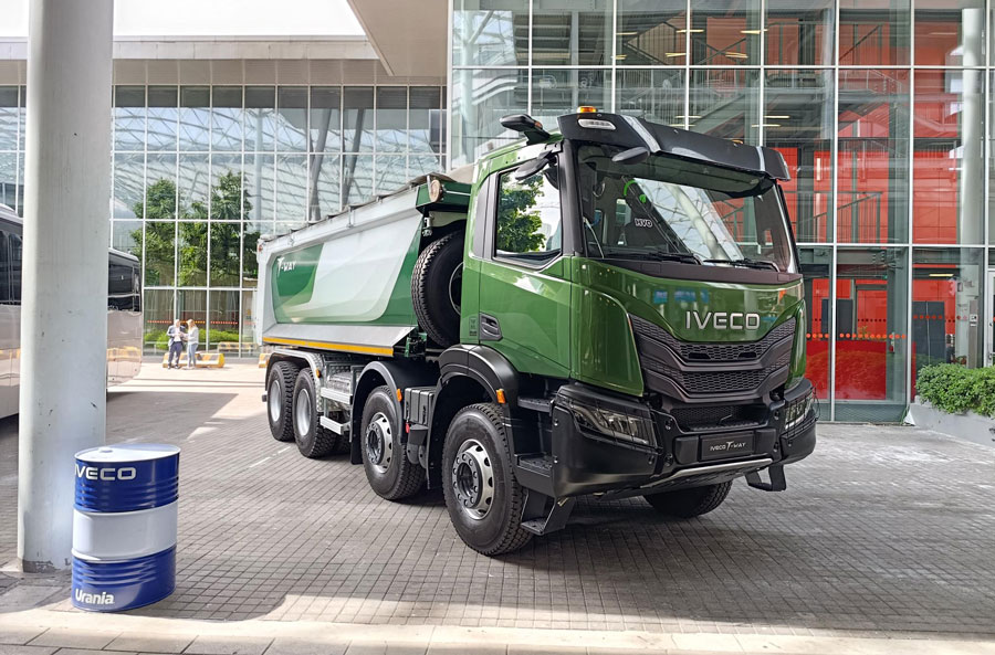 IVECO T-WAY 8x4