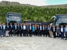 Mercedes-Benz Türk, Beydağı Turizm’e 13 adet Travego teslim etti