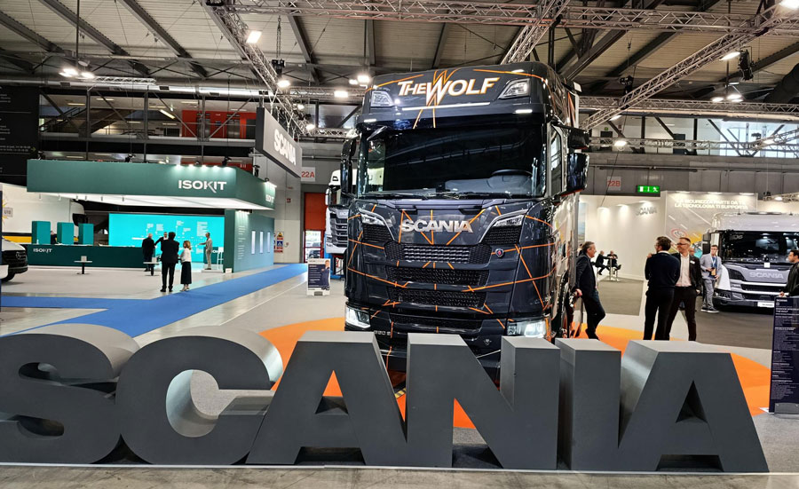 Scania The Wolf Edition 660 S A4X2NB