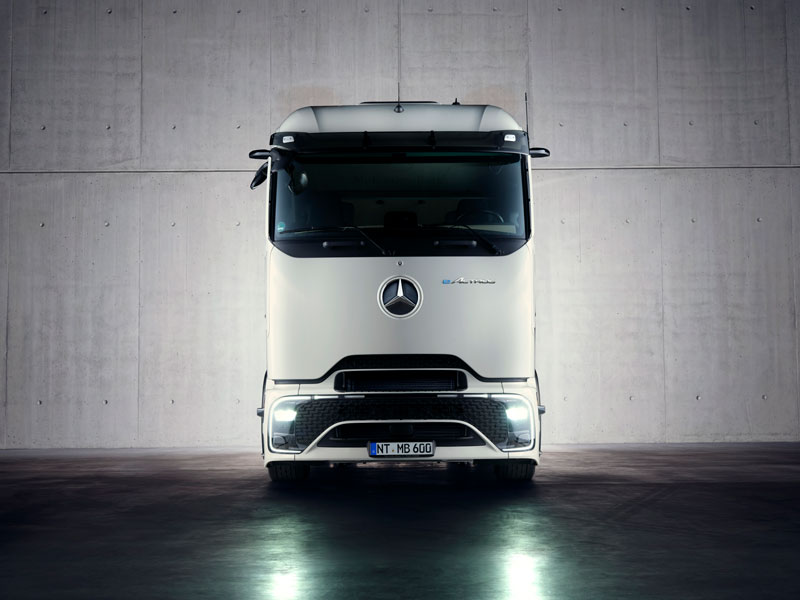 Mercedes-Benz eActros Lowliner