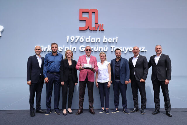 Volkswagen_Ticari_Arac_Altur_50_Yil__6_