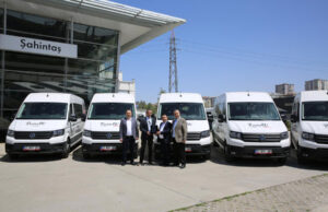 Volkswagen Ticari Araç’tan Şampiyon Turizm ve Acarsan Holding’e Crafter teslimatı Volkswagen Crafter Servis