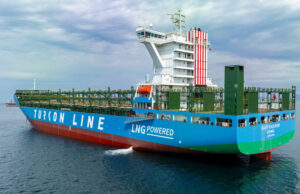 Türkiye’nin ilk ve en büyük LNG’li konteyner gemisi “Kaşif Kalkavan” servise başlıyor Turkon Line