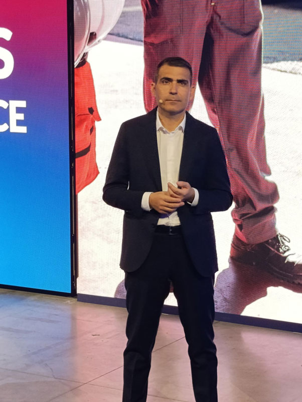 Iveco Group Kalite ve Operasyonlardan Sorumlu Başkan Domenico Nucera