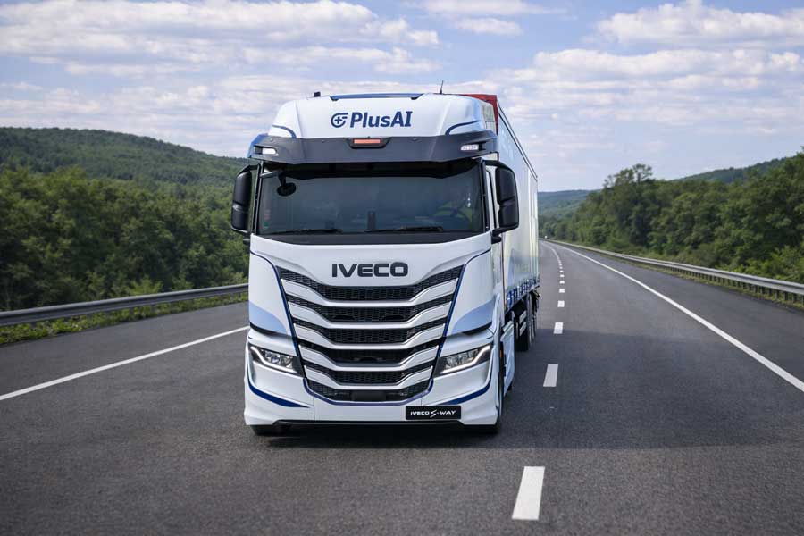 IVECO x PlusAI