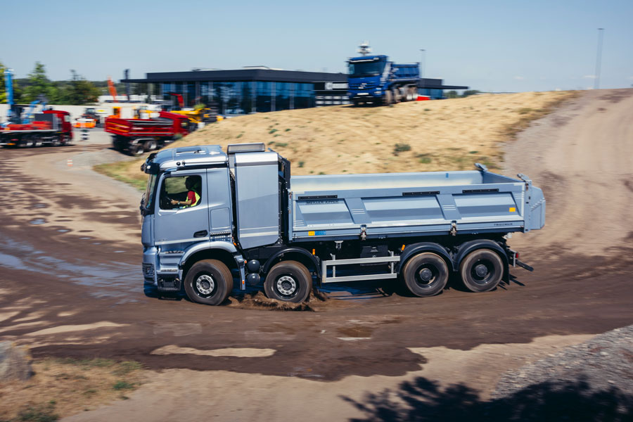 Mercedes-Benz eAreocs 400