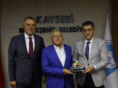 UND Başkanı Şerafettin Aras ve Yönetimi, Kayseri Büyükşehir Belediye Başkanı Büyükkılıç ile Lojistik Merkez projesini görüştü UND