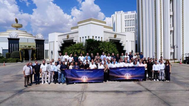 Mercedes-Benz-Turk-Bayi-ve-Yetkili-Servis- Mercedes-Benz Türk